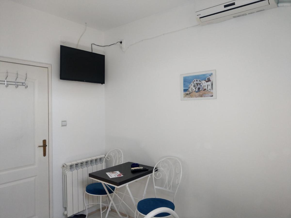 Apartment Harmonija Apatin Luaran gambar