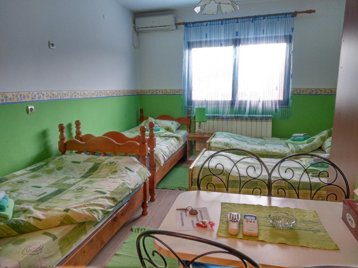 Apartment Harmonija Apatin Luaran gambar