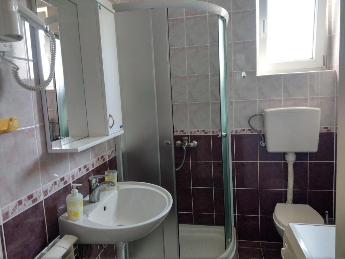 Apartment Harmonija Apatin Luaran gambar
